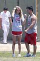 taylor lautner taylor swift valentines day 31