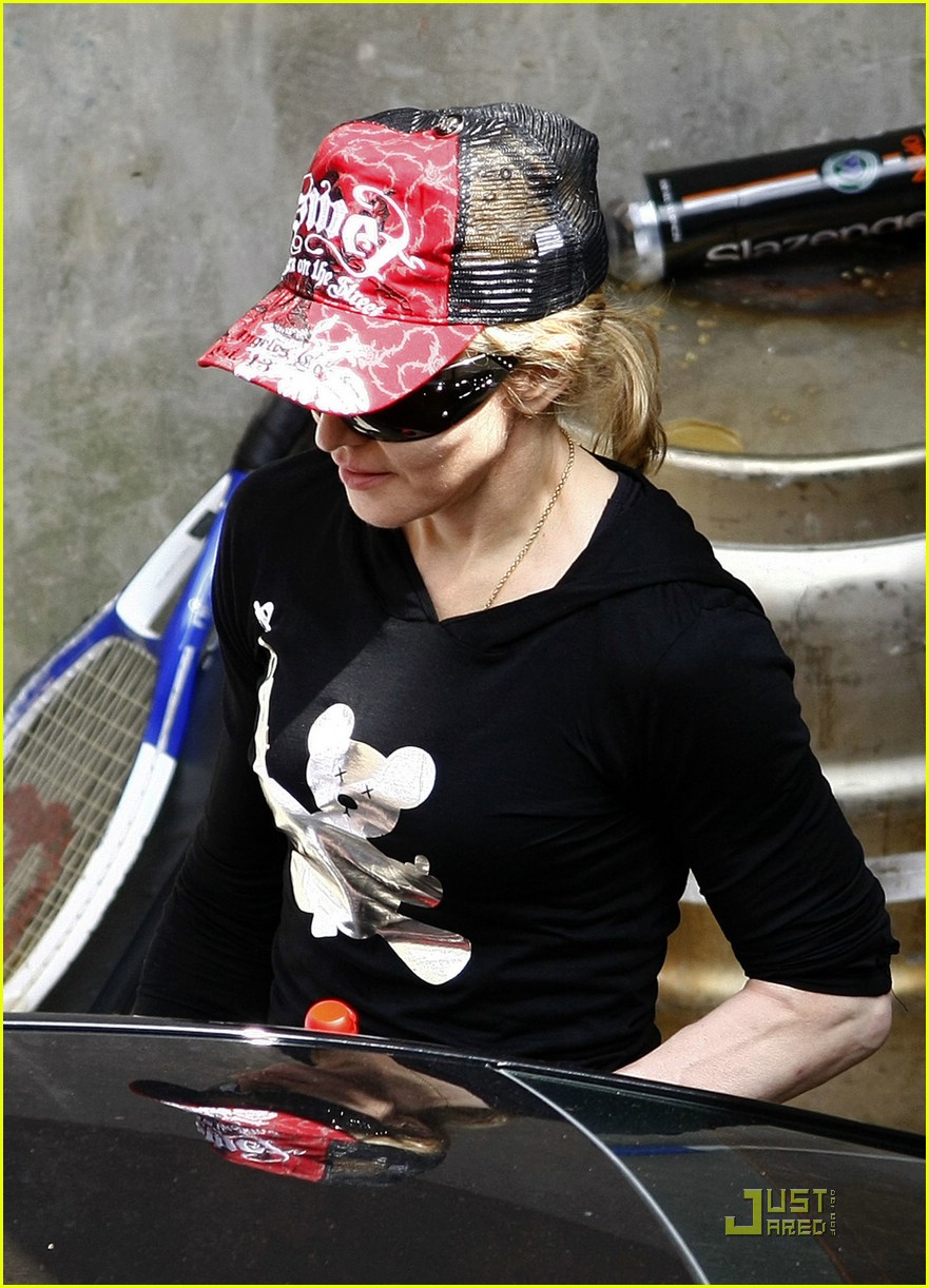 Madonna & Kabbalah Kids Celebrate Fourth of July Photo 2033331