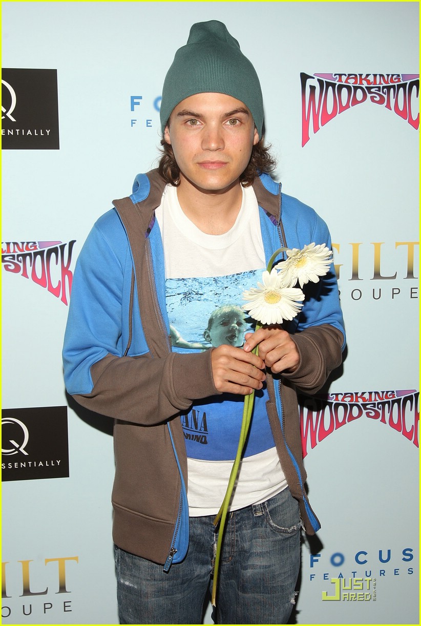 emile hirsch lookalike imposter 082099021