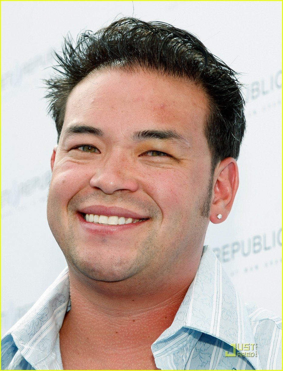 Jon Gosselin Pool Party Success! Photo 2170732 Jon & Kate Plus 8