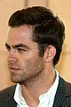 chris pine hollywood foreign press luncheon 03