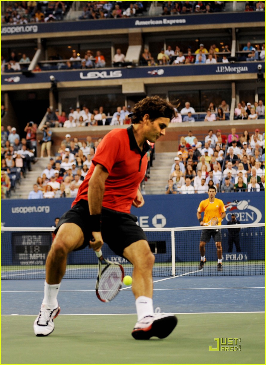 【希少】2009年USオープン ROGER FEDERER トラックジャケット 希少】2009年USオープン ROGER FEDERER トラックジャケット 希少