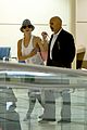 leann rimes lands at the airport 02