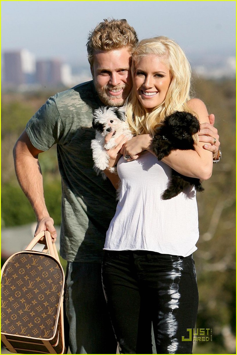 Heidi Montag & Spencer Pratt New Puppy Love! Photo 2269962 Heidi(01)