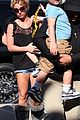 britney spears sons see a movie 09