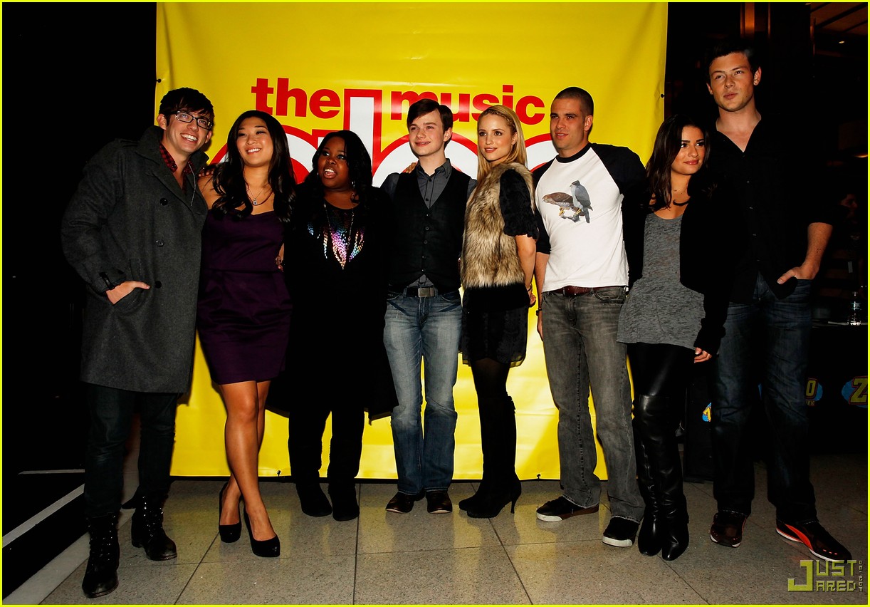 glee cast autograph signings 23