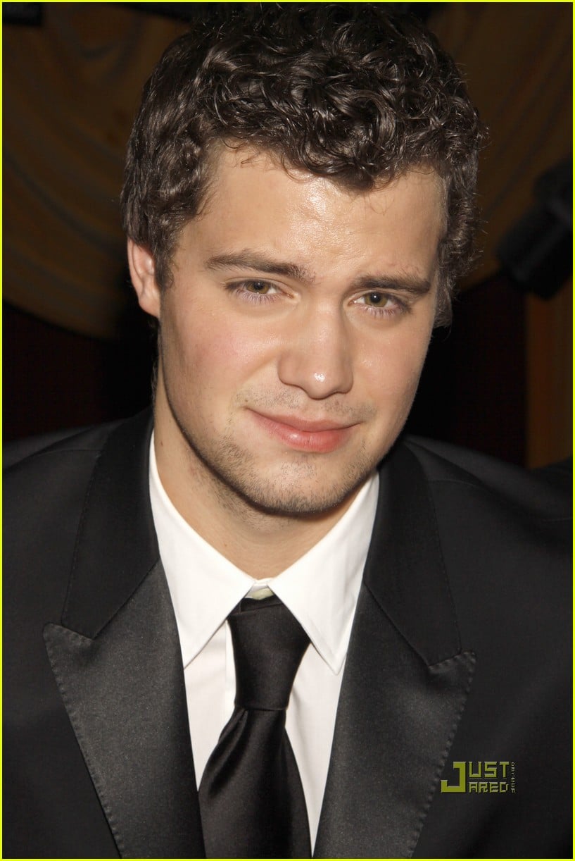 Levi Johnston to Jon Gosselin You're A Good Guy! Photo 2352731 Jon