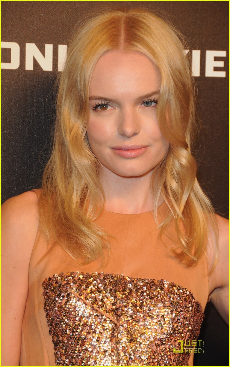 kate bosworth holds onto h&m 052395031