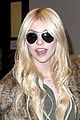 its on with taylor momsen 04