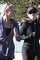 reese witherspoon jogging with friends nike outfit 07