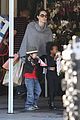 angelina jolie whole foods grocery shopping 01