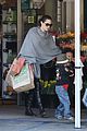 angelina jolie whole foods grocery shopping 08