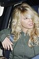 jessica simpson gets more color and curls 17