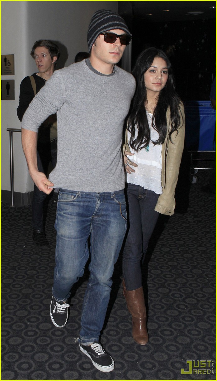zac efron vanessa hudgens see avatar second time hollywood 012405949