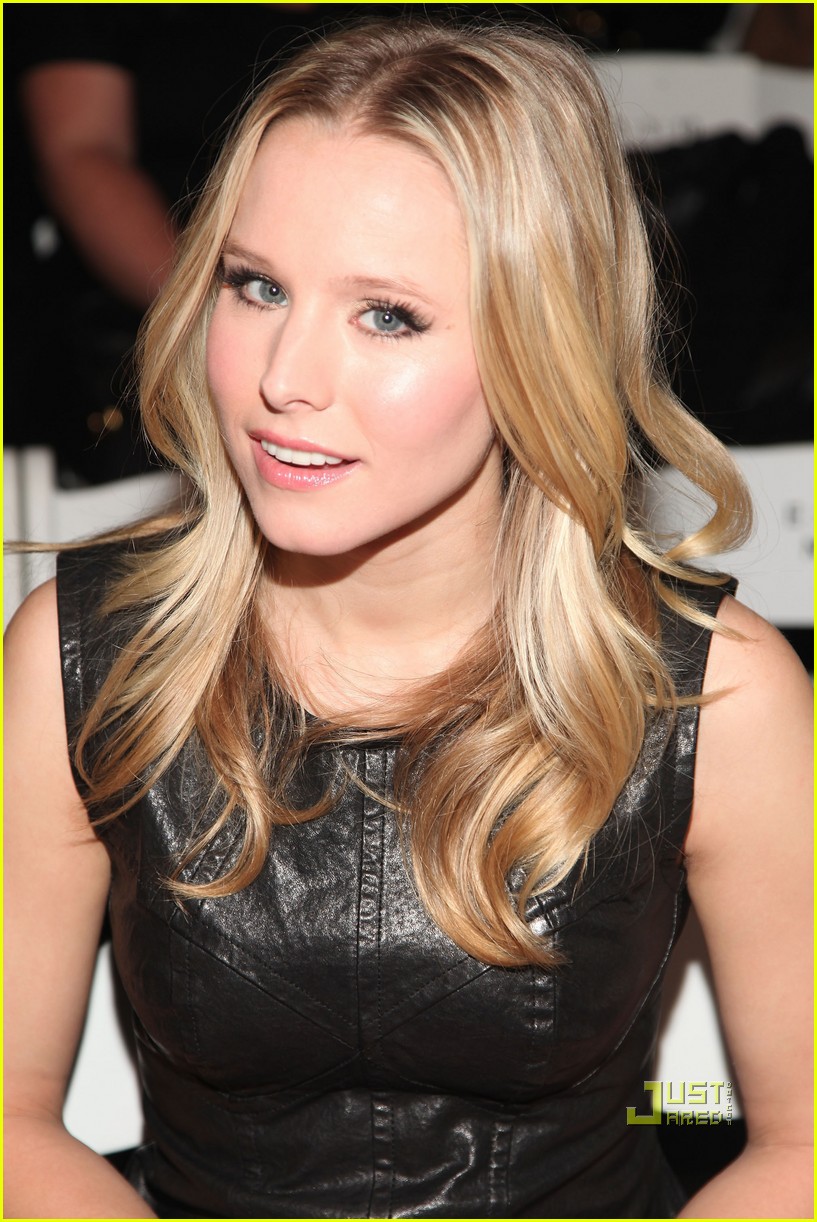 kristen bell tracy reese fashion show 022427862