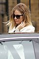 sienna miller leaves jude law house 03