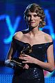 taylor swift fearless wins album of the year grammy 03