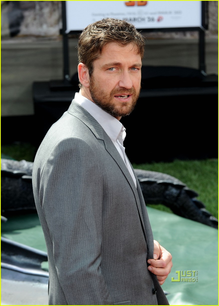 gerard butler how to train your dragon premiere 05