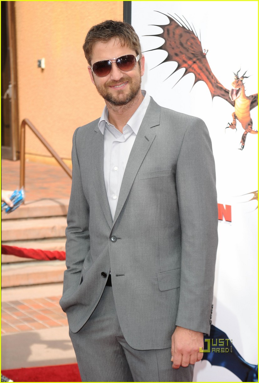 gerard butler how to train your dragon premiere 152436285
