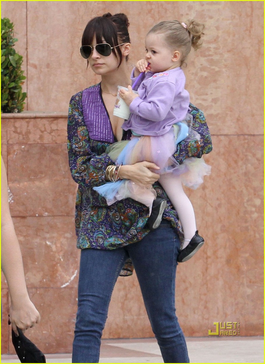 Harlow Madden Dance Class with BFF! Photo 2437398 Celebrity Babies