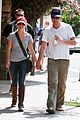 reese witherspoon jim toth holding hands 08