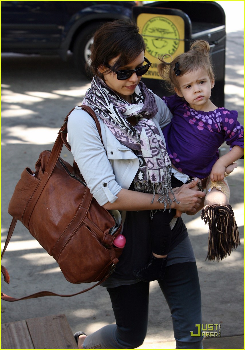 Jessica Alba & Honor Warren Love Lunch Photo 2439394 Cash Warren