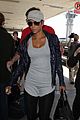 halle berry lax airport 01