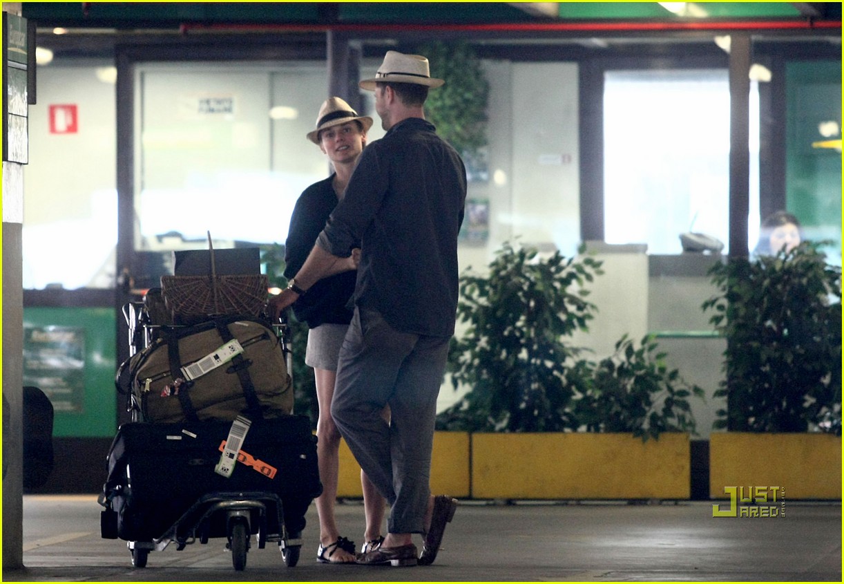 Diane Kruger & Joshua Jackson Romantic in Rome! Photo 2450021 Diane
