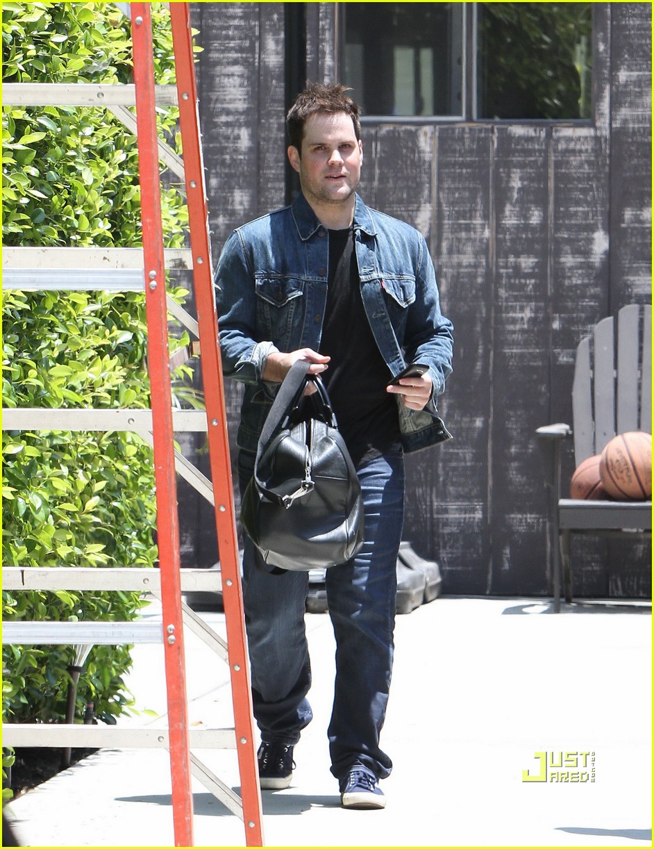 hilary duff mike comrie workout harley pasternak 01
