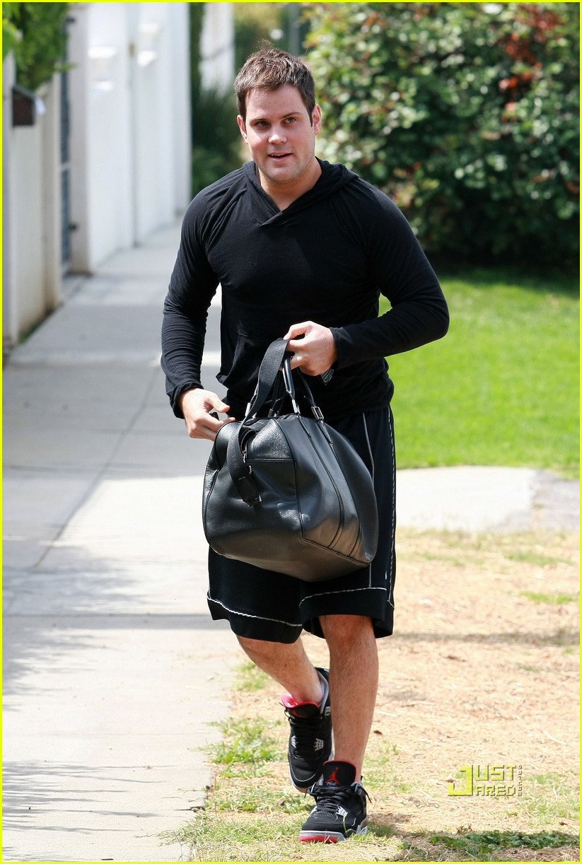 hilary duff mike comrie workout west hollywood 022465017