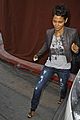 halle berry jets off jeans 19