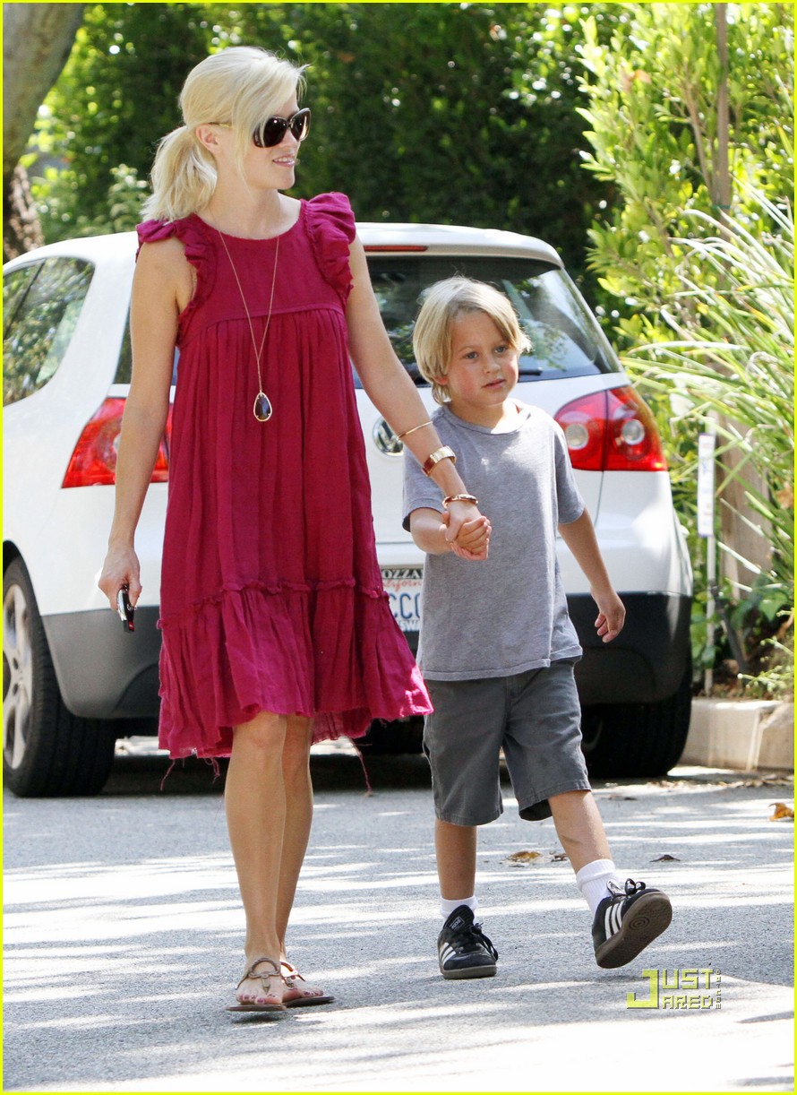 reese witherspoon deacon phillippe birthday party 072467147
