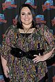 nikki blonsky funny faces at planet hollywood 01