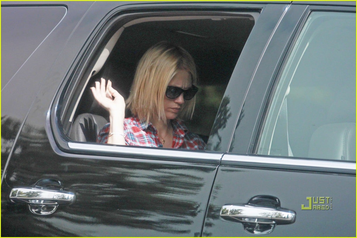 January Jones Goes Naked: Photo 2471939 January Jones Photos Just