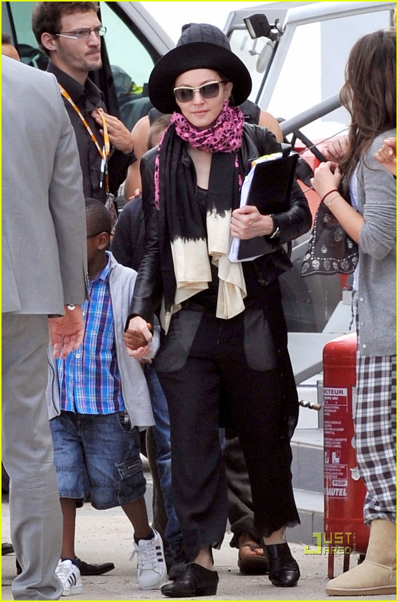 Madonna & Lourdes Bourget Private Jet! Photo 2470834 Carlos Leon