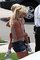 britney spears burgers with her boys 02