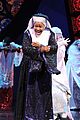 whoopi goldberg sister act west end 09