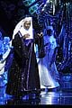whoopi goldberg sister act west end 10