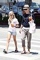 reese witherspoon ava phillippe iced tea time 09