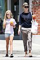 reese witherspoon ava phillippe iced tea time 12