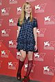 elle fanning somewhere photocall venice 04