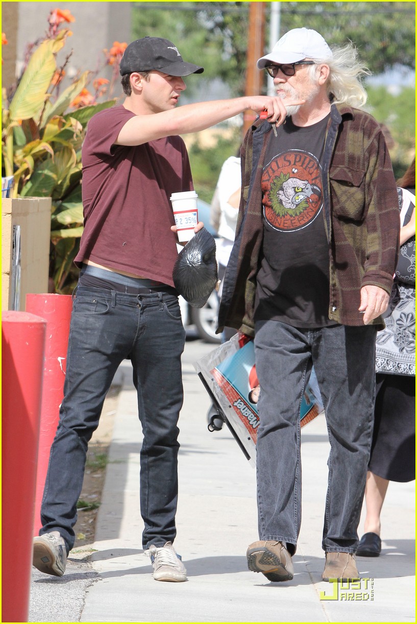 Shia LaBeouf: Halloween Costume Shopping with Dad!: Photo 2491599