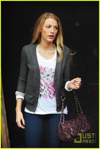 blake lively has the key to the cure 032487636