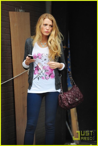 blake lively has the key to the cure 062487639