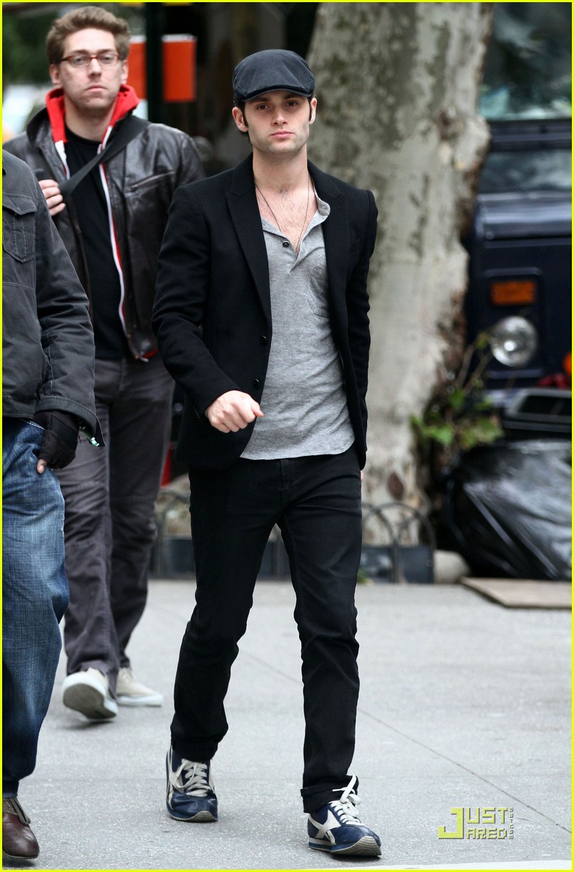 Connor Paolo Lord of The Rings | TikTok, image size:804x1222