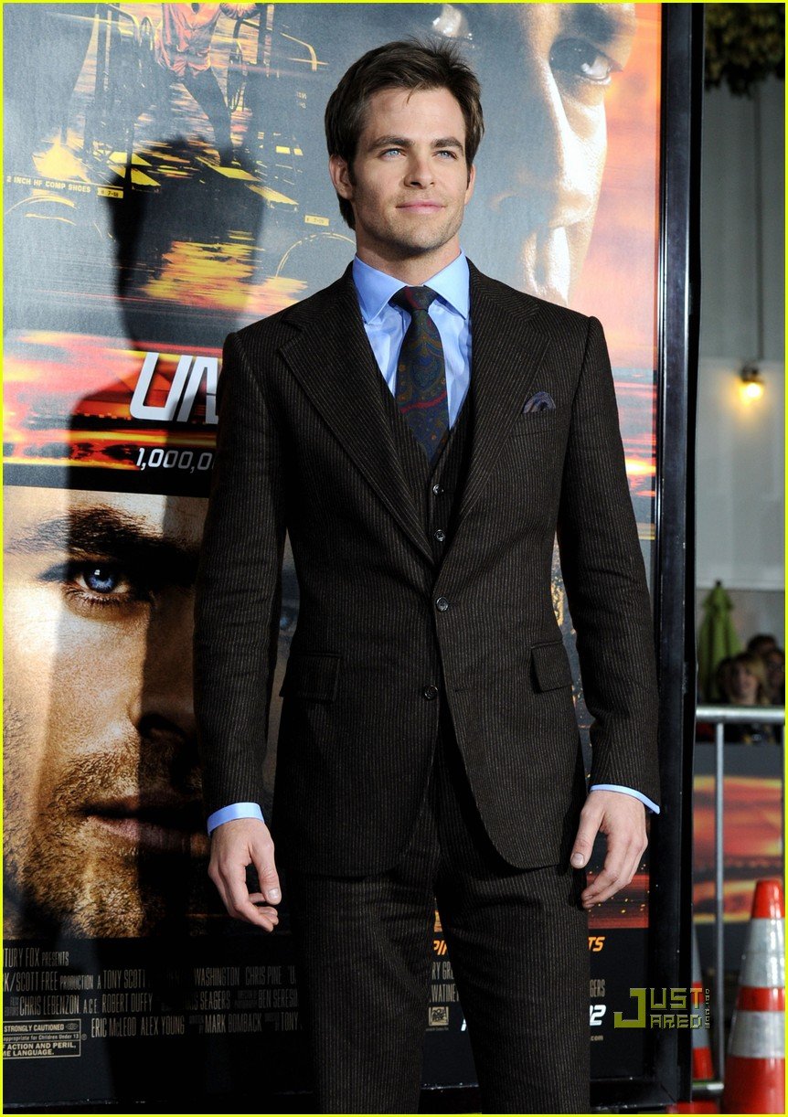 chris pine unstoppable premiere with rosario dawson 022490624