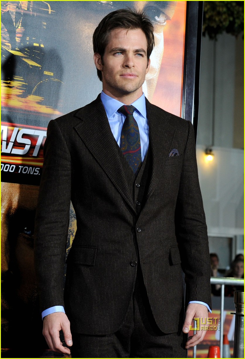 chris pine unstoppable premiere with rosario dawson 10