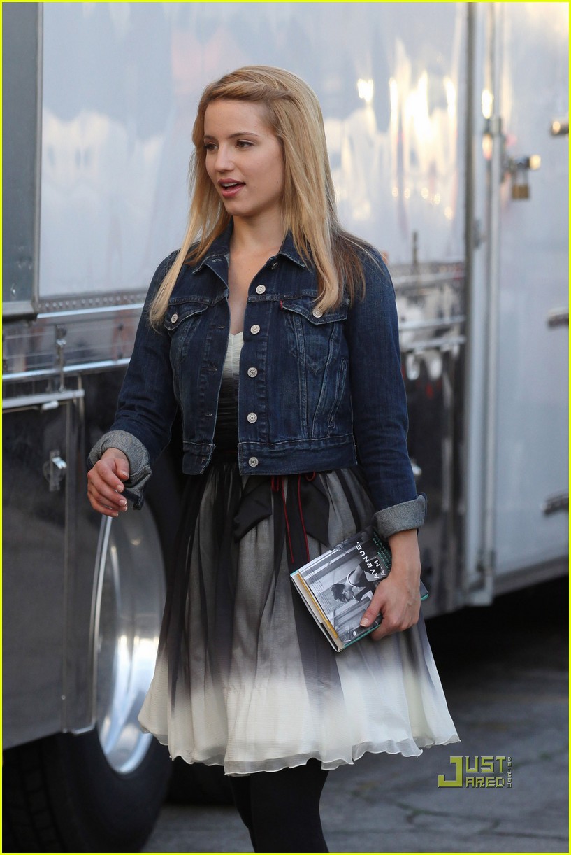 dianna agron lea michele little doms dinner with cast 042492963