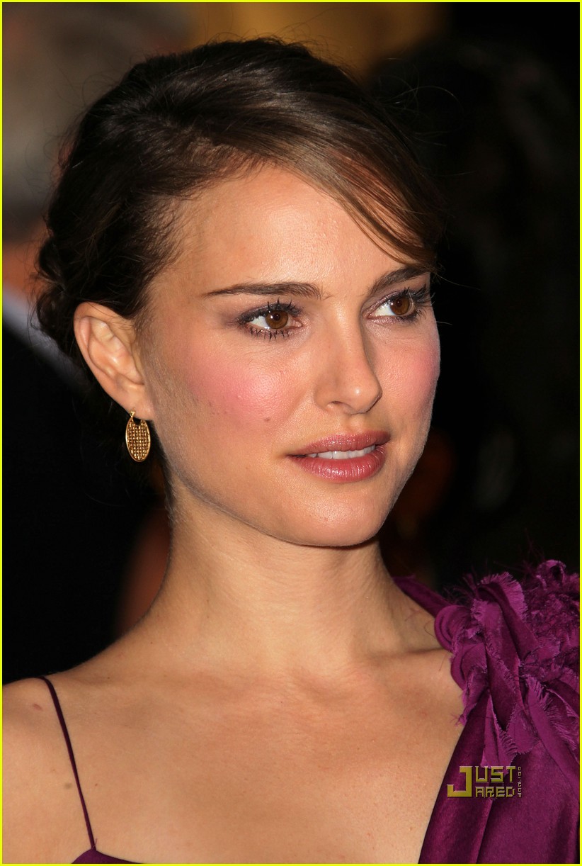 Натали портман 2018. Натали портман фото. Натали портман сейчас. Натали портман. Натали портман 2015.