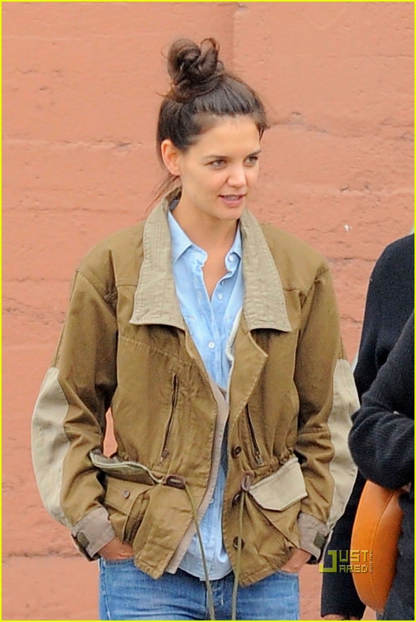 katie holmes yang collection preview 022503985